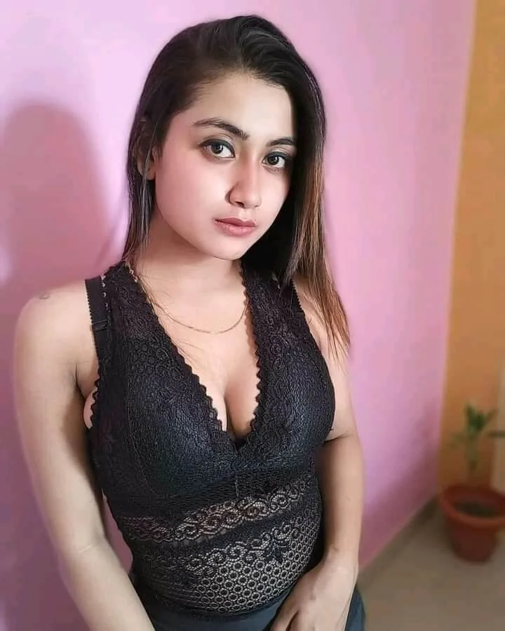 Rekha Hot Call Girl in Bhubaneswar
